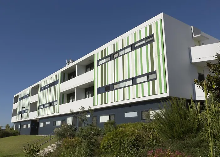 Western Sydney University Village - Campbelltown